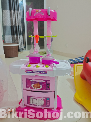 Kitchen toy set